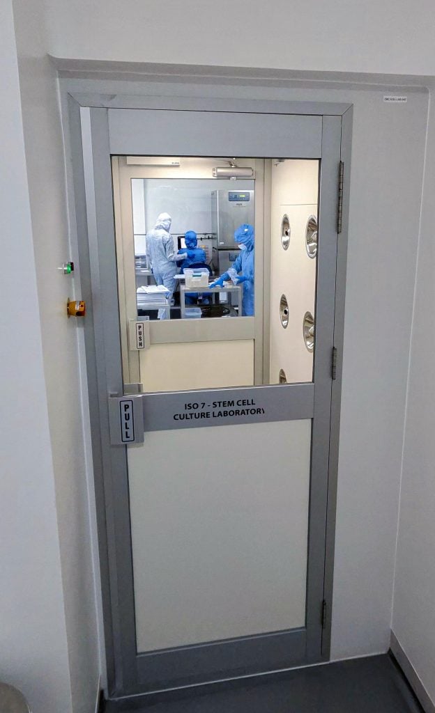 Dream Body Clinic Lab air shower 1